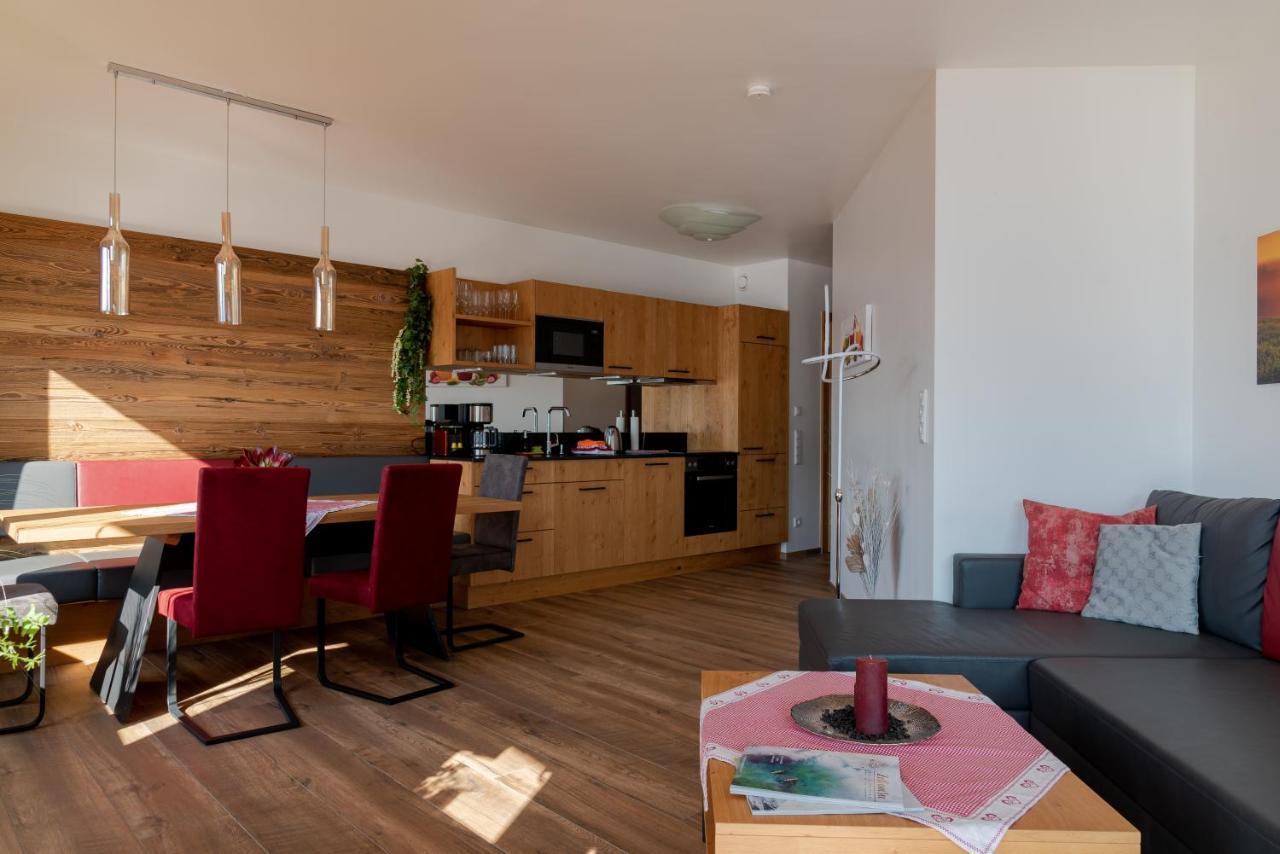 Apartments Adlerhorst Top 2 Zell Am See Including Zell Am See-Kaprun Summercard מראה חיצוני תמונה